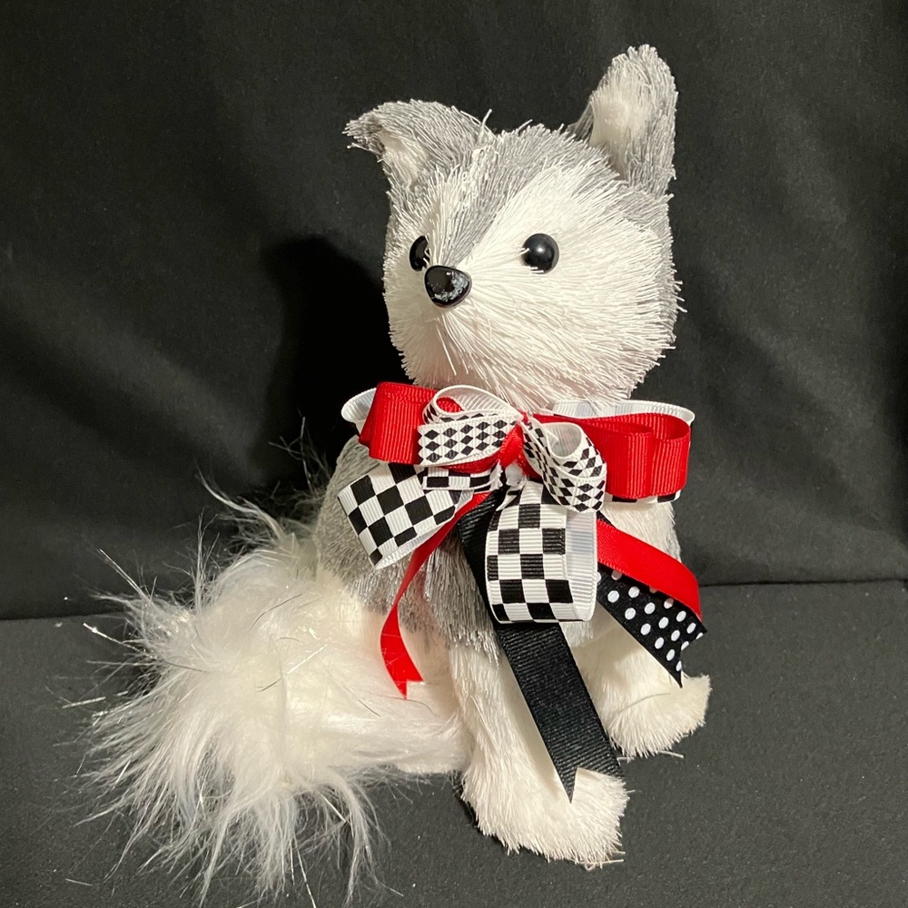 Gray Straw Christmas Fox FeatherTail MacKenzie Childs Inspired Bow 6” Decorative